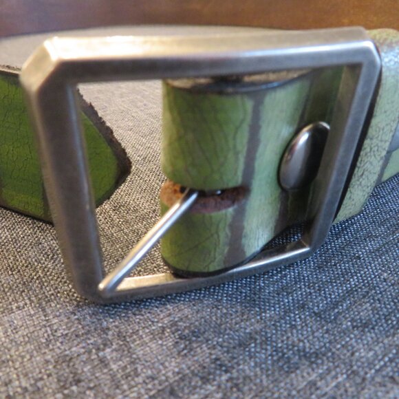 Handcrafted Green Genuine Leather Belt. - Picture 3 of 4